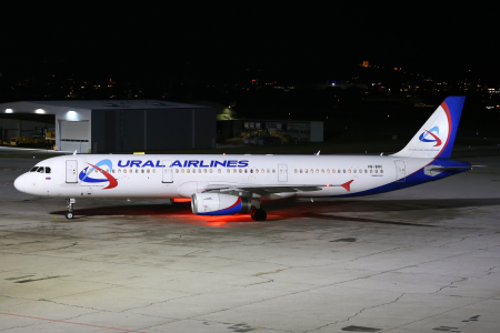 Airbus A321-231 Ural Airlines