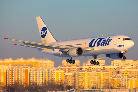 Boeing 767-224(ER) Utair Airlines