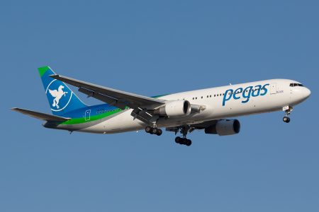 Боинг 767-300ER Авиакомпании Pegas Fly
