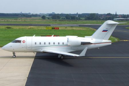 Bombardier Challenger CL-604 авиакомпании Авиасервис